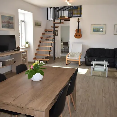 Feriehus House Tina