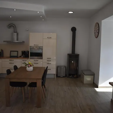 House Tina Feriehus