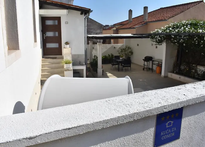 House Tina Holiday home